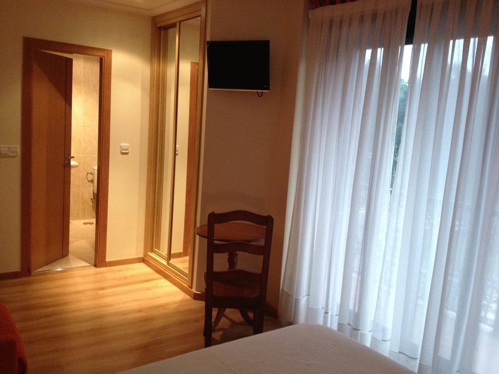 Hostal Santa Baia Ribadumia Room photo